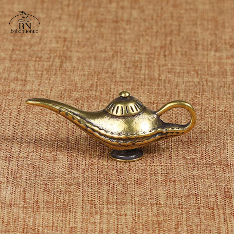 Vintage Toy Collector - Creative Aladdin Lamp Car Key Chains
