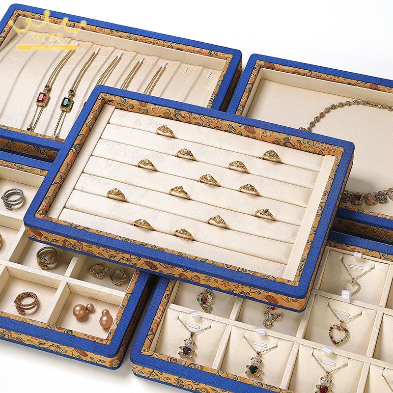Vintage Jewelry Display Tray f - Vintage Collectible Jewelry recension och pris