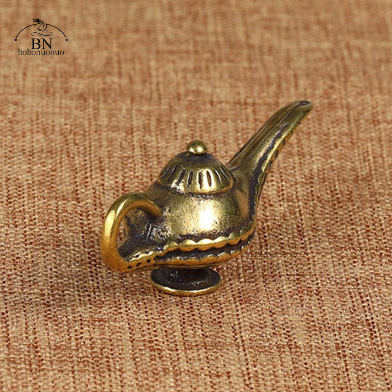 Creative Aladdin Lamp Car Key  - Vintage Toy Collector recension och pris