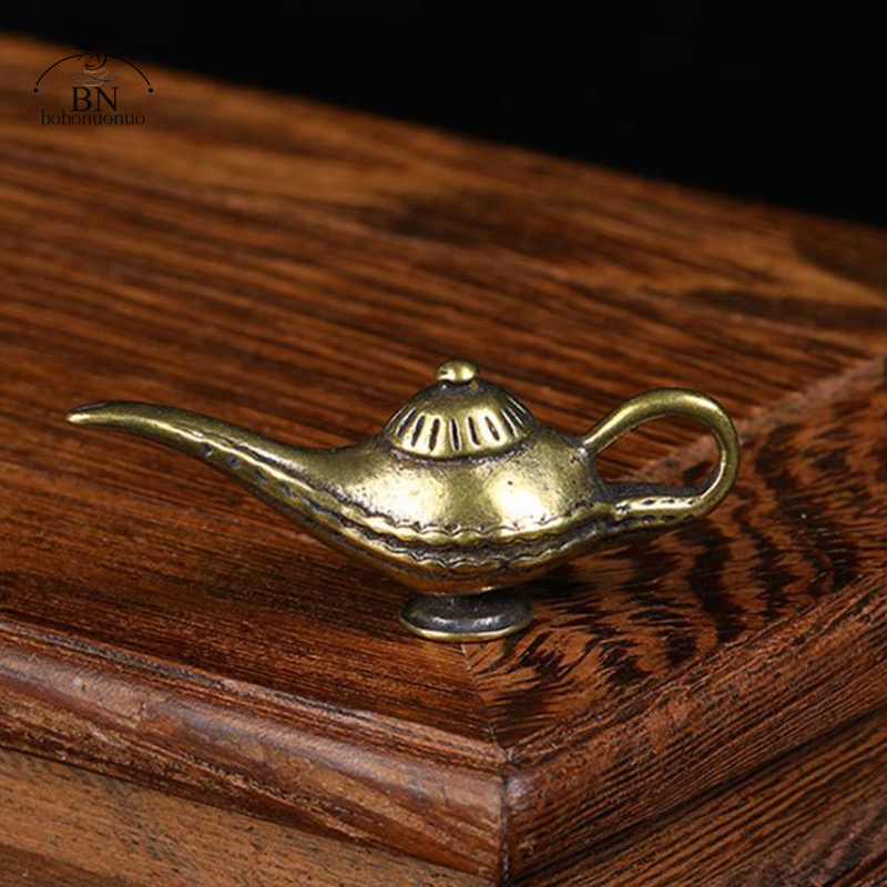 Creative Aladdin Lamp Car Key  - Vintage Toy Collector recension och pris